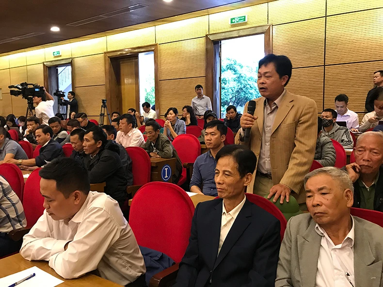 Lãnh đạo TP Hà Nội đối thoại với người dân khu vực Bãi rác Nam Sơn -0