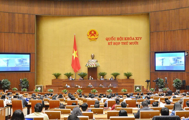 Cho vay qua mạng: “Cha đi vay tiền, con bị lập bàn thờ đưa lên mạng xã hội” -0