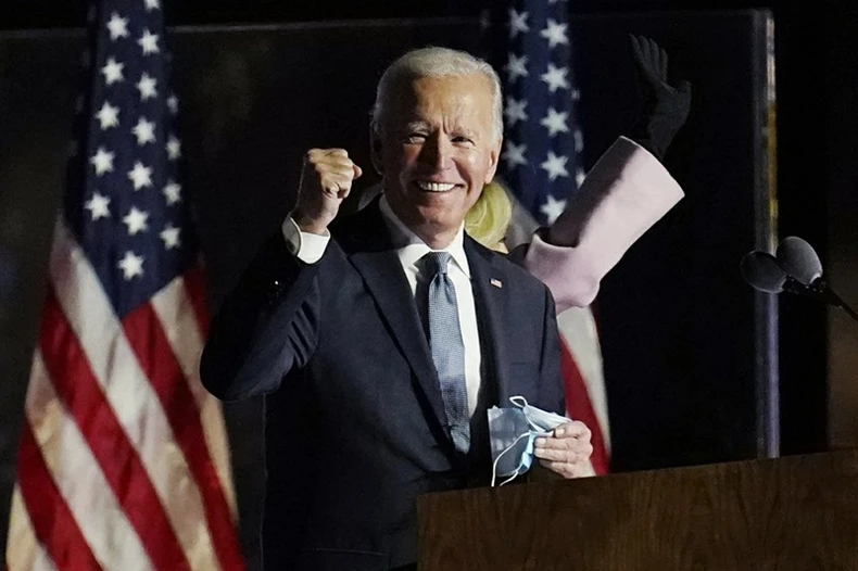 Ứng viên Joe Biden thắng 238 phiếu đại cử tri, ứng viên Donald Trump giành 213 phiếu -0