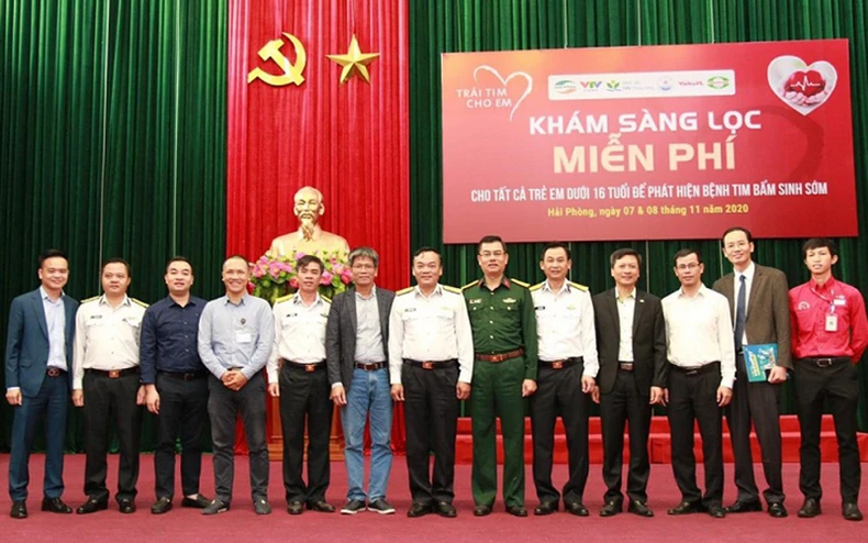 Khám sàng lọc tim miễn phí cho gần 1.800 trẻ em -0