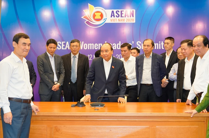 Thủ tướng Nguyễn Xuân Phúc kiểm tra công tác chuẩn bị Hội nghị Cấp cao ASEAN lần thứ 37 -0