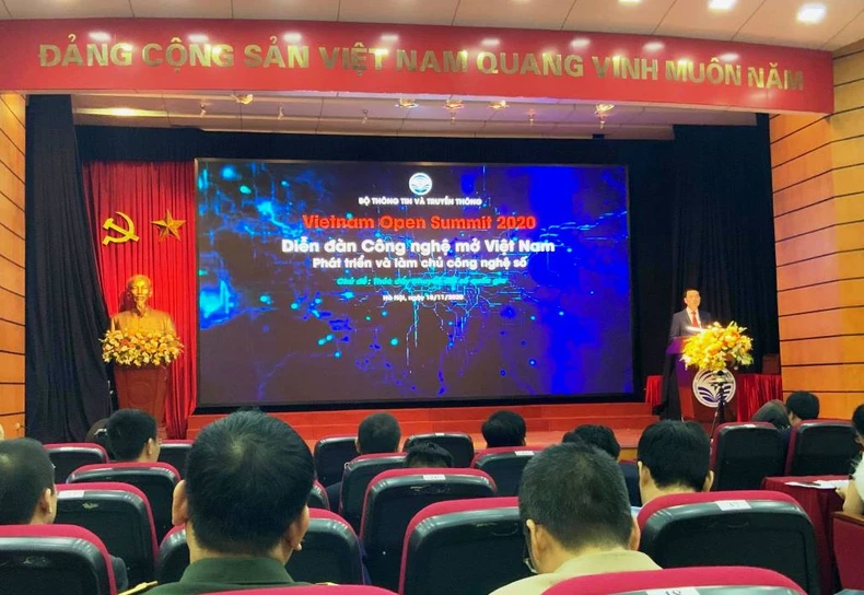 Bộ trưởng Nguyễn Mạnh Hùng: