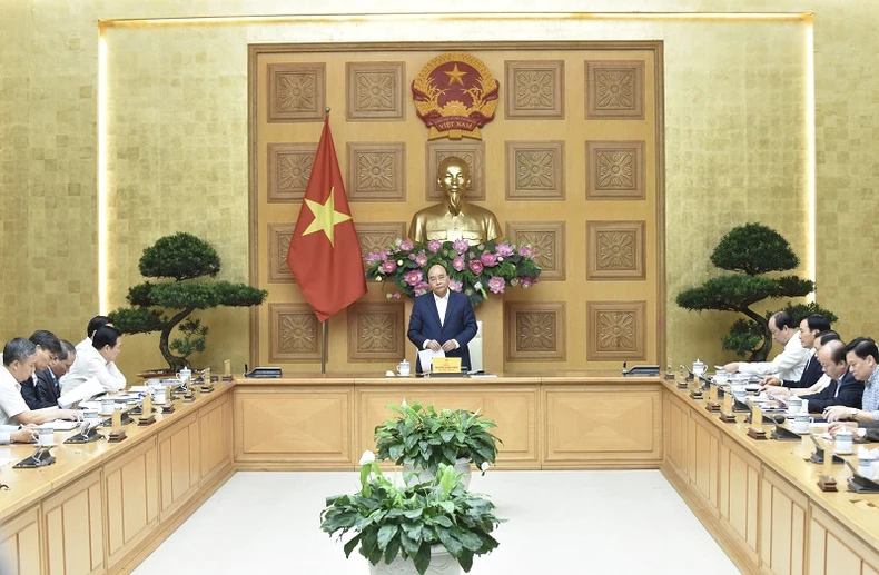 Thủ tướng Nguyễn Xuân Phúc làm việc với ngành dệt may, da giày; T.Ư Hội Khuyến học Việt Nam -0
