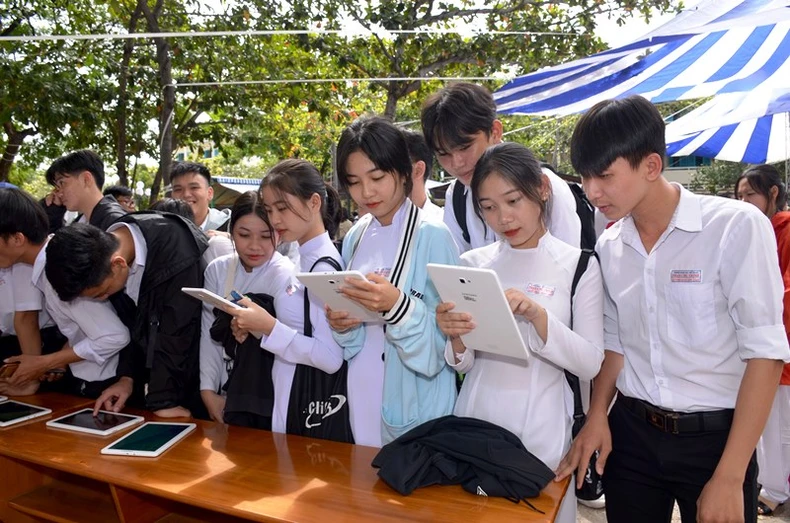 Triển lãm số “Hoàng Sa, Trường Sa của Việt Nam-Những bằng chứng lịch sử và pháp lý” -0