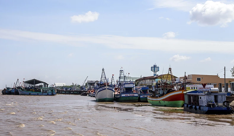 Sóc Trăng chú trọngphát triển kinh tế cảng biển -0