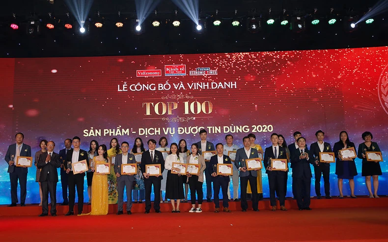 Vinh danh 100 sản phẩm, dịch vụ Tin Dùng Vinh danh 100 sản phẩm, dịch vụ Tin Dùng -0