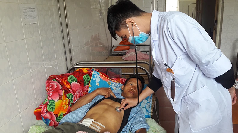 Thắm tình hữu nghị đặc biệt Thanh Hóa - Hủa Phăn -0