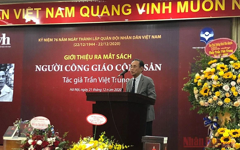 Cuộc đời nhà cách mạng Trần Tử Bình qua ngòi bút con trai -0