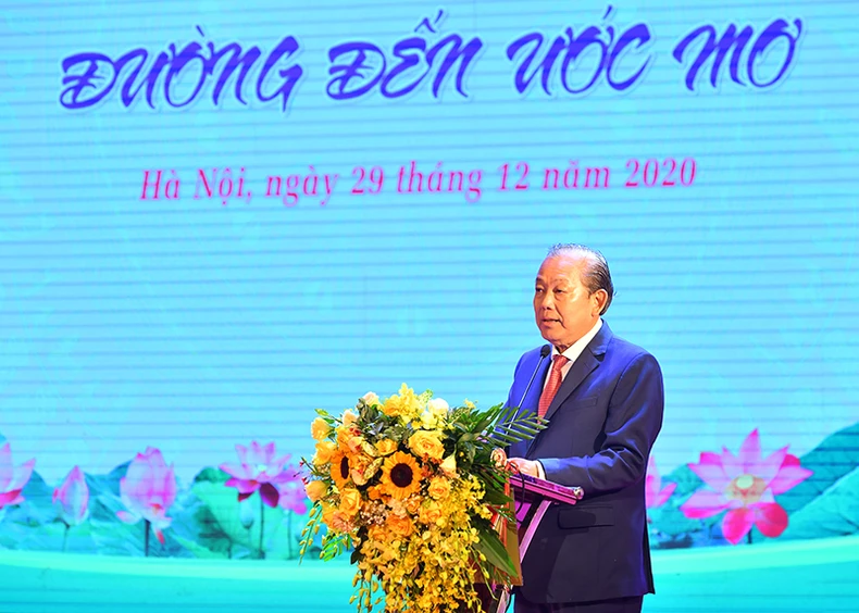 Tuyên dương 145 học sinh, sinh viên và thanh niên dân tộc thiểu số tiêu biểu -0