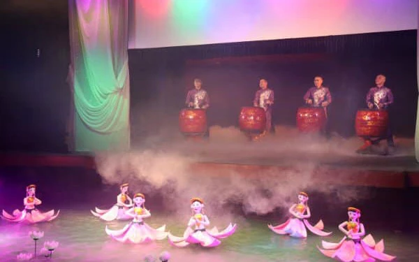 Ra mắt vở rối thử nghiệm “Trăng” -0