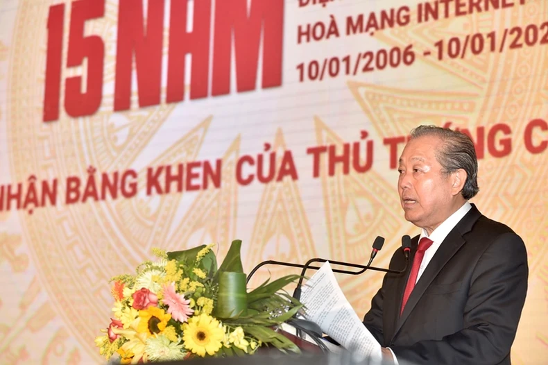 Kỷ niệm 15 năm Cổng Thông tin điện tử Chính phủ hòa mạng internet toàn cầu -0