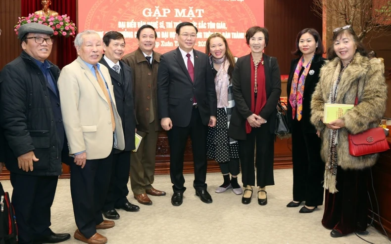 Hà Nội đẩy mạnh đổi mới sáng tạo, phát triển công nghiệp văn hóa -0