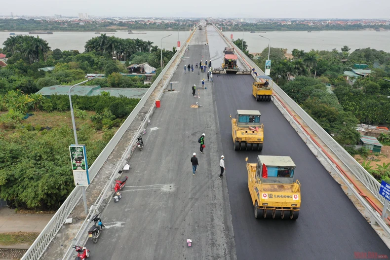 “Sửa cầu Thăng Long bảo đảm cả kỹ thuật và chất lượng là thách thức lớn” -0