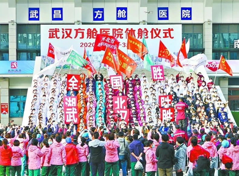Vũ Hán đón mùa xuân mới -0