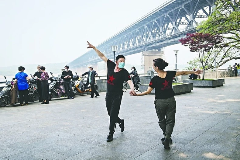 Vũ Hán đón mùa xuân mới -0