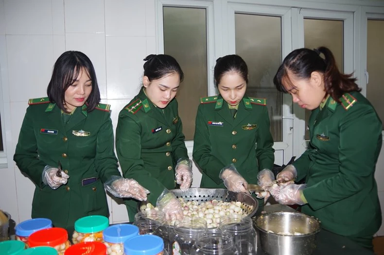 Xuân trên chốt “thép” tây Nghệ An -0
