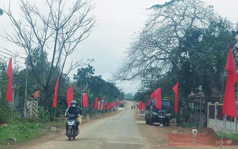 Xuân ấm trên vùng bão lũ -0