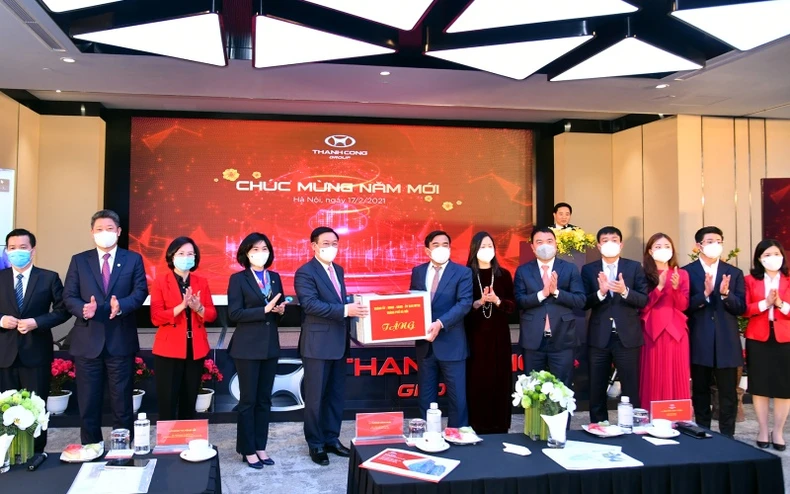 Hà Nội tạo điều kiện cho doanh nghiệp thực hiện tốt “nhiệm vụ kép” -0