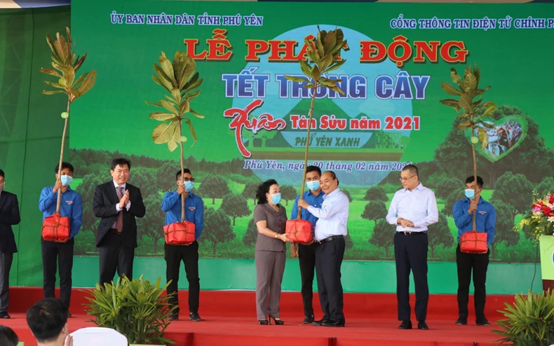 Thủ tướng Chính phủ Nguyễn Xuân Phúc dự