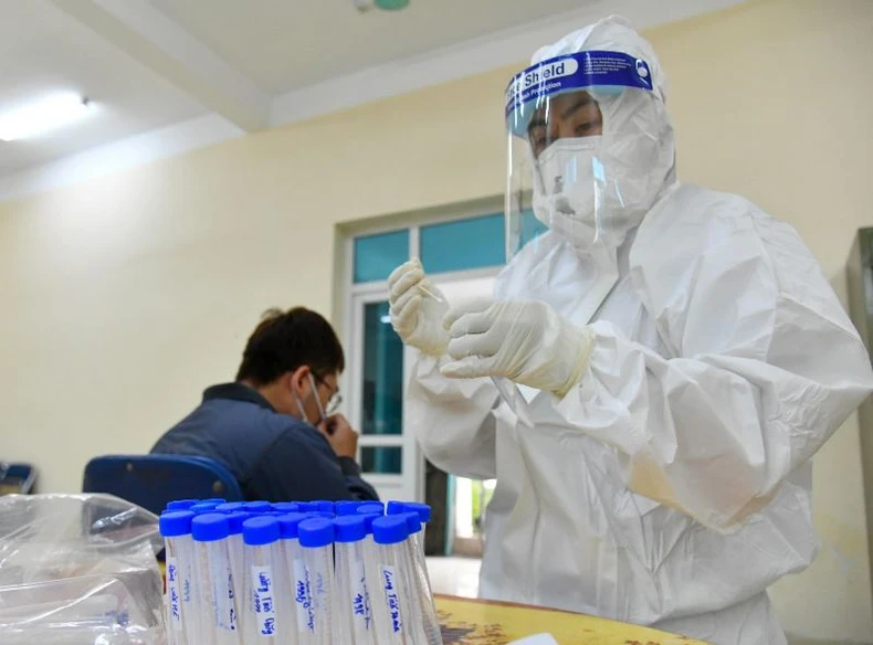 Xét nghiệm SARS-CoV-2 cho thanh niên trước khi nhập ngũ -0