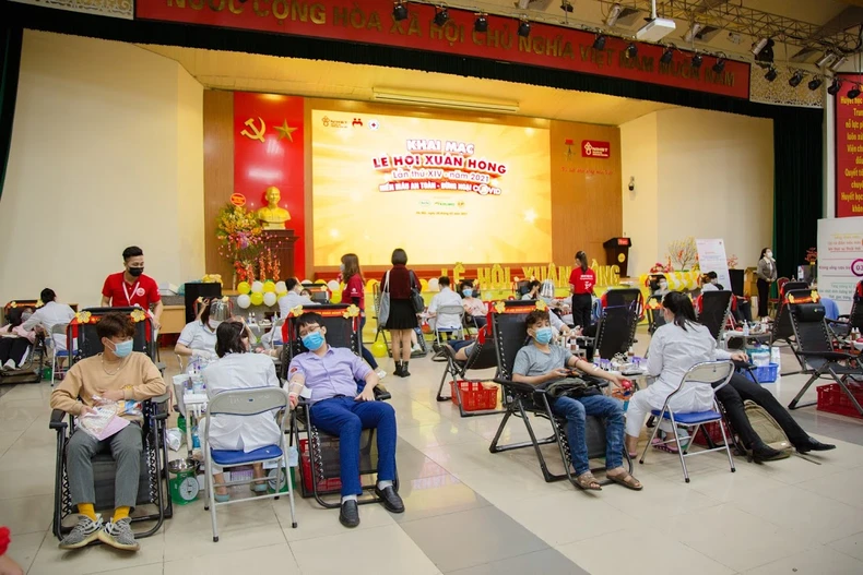 Niềm vui đầu xuân của Lễ hội Xuân hồng -0