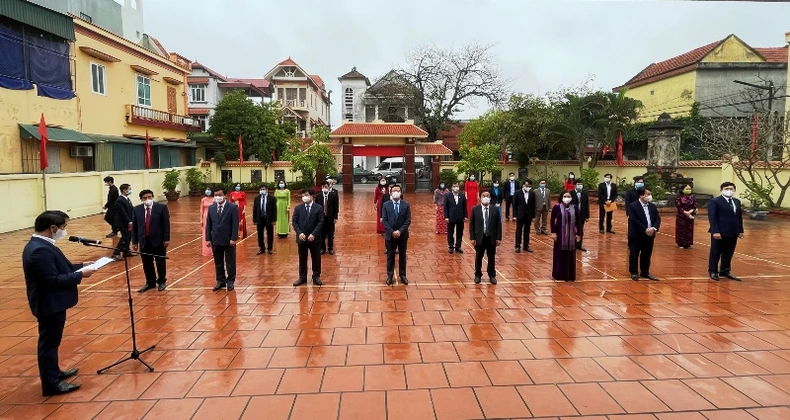 Dâng hương kỷ niệm 110 năm ngày sinh đồng chí Lê Thanh Nghị -0