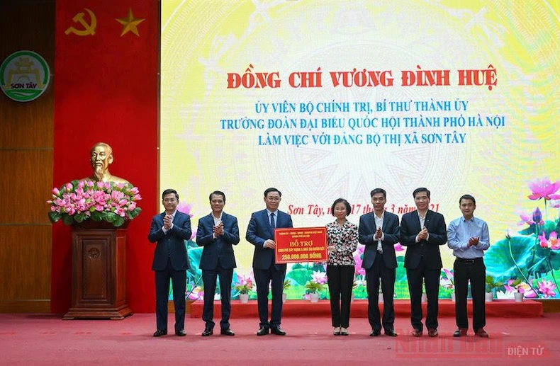 Sơn Tây phát huy tiềm năng, lợi thế của đô thị cổ để phát triển kinh tế -0