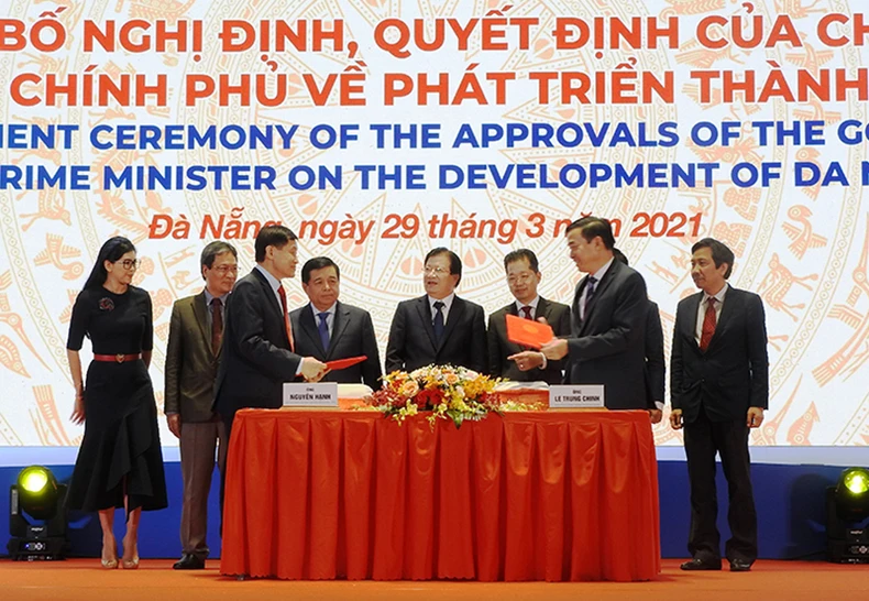 Mở rộng không gian phát triển Đà Nẵng thành đô thị lớn, thông minh, sáng tạo; bản sắc, bền vững -0