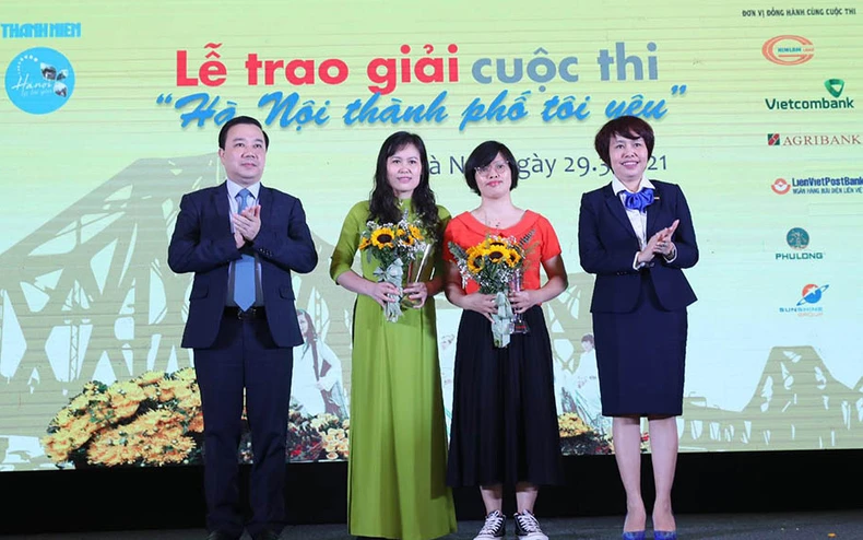 Trao giải cuộc thi “Hà Nội thành phố tôi yêu” của báo Thanh Niên -0