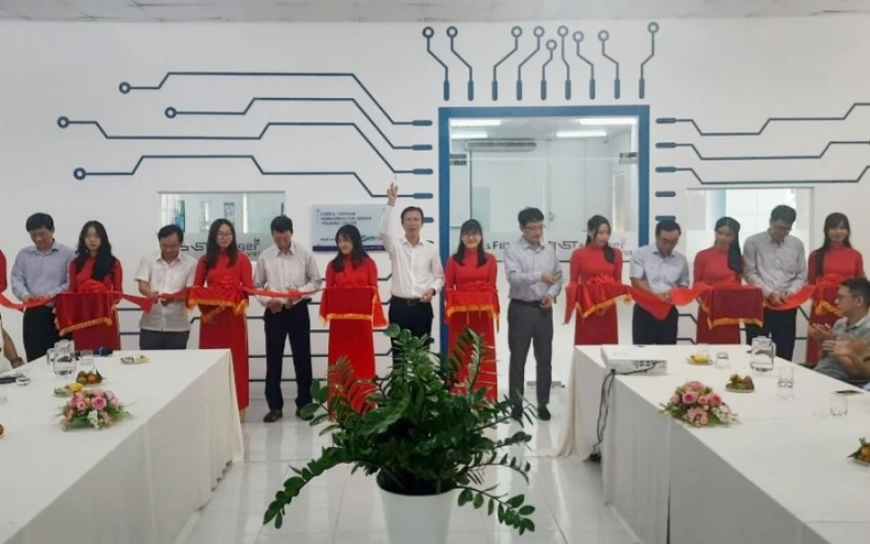 Vi mạch bán dẫn - nền móng xây dựng công nghiệp công nghệ cao -0