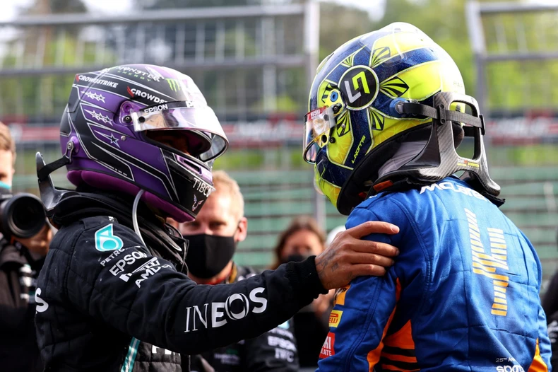 Max Verstappen soán ngôi ngoạn mục tại đường đua Imola -0