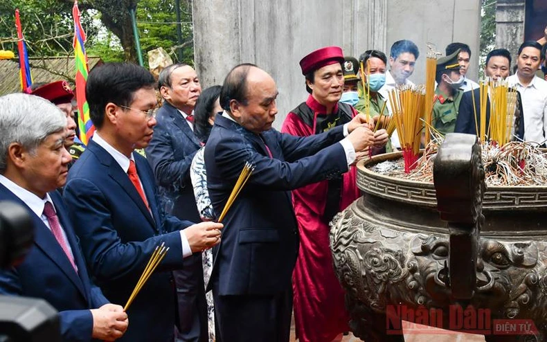Tổ chức trọng thể Lễ Dâng hương tưởng niệm các Vua Hùng -0
