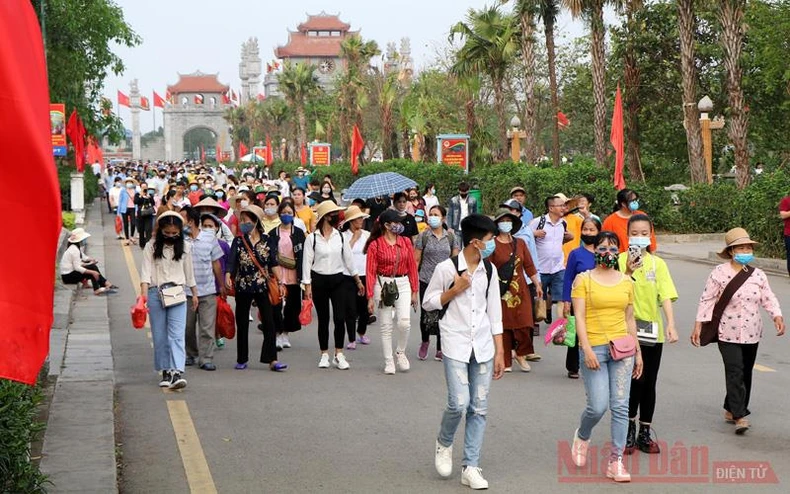 Tổ chức trọng thể Lễ Dâng hương tưởng niệm các Vua Hùng -0