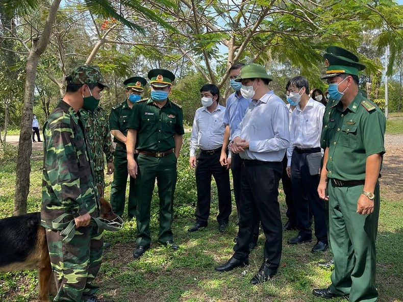 Bộ trưởng Y tế: Chủ động kiểm soát, không luống cuống khi xảy ra dịch Covid-19 -0