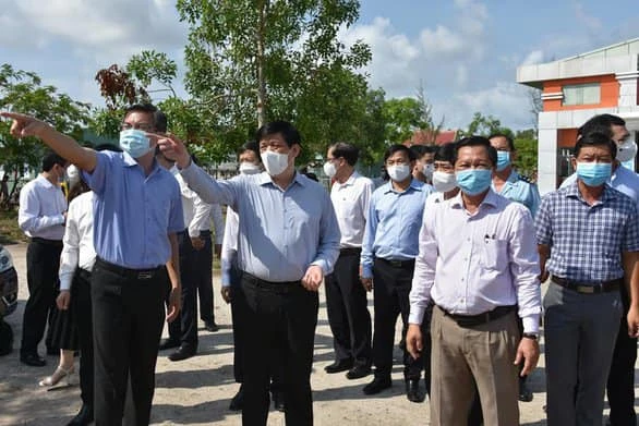 Bộ trưởng Y tế: Chủ động kiểm soát, không luống cuống khi xảy ra dịch Covid-19 -0
