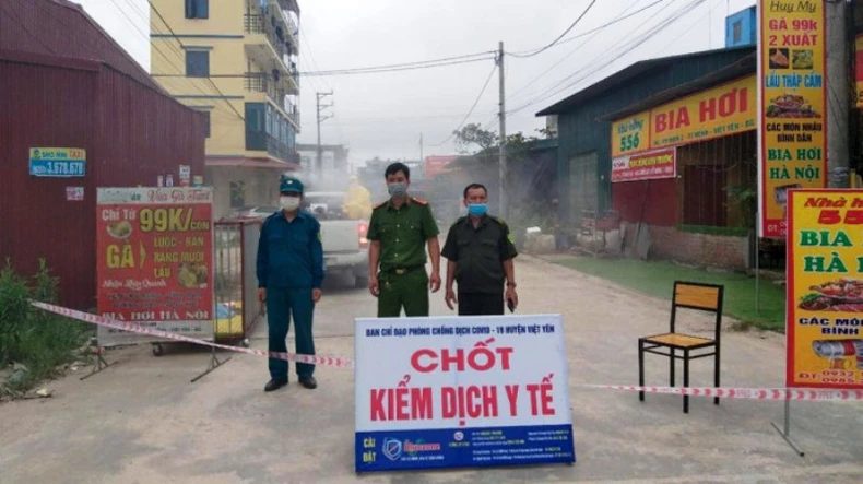 Bắc Giang phong tỏa khu vực 15 nghìn người -0