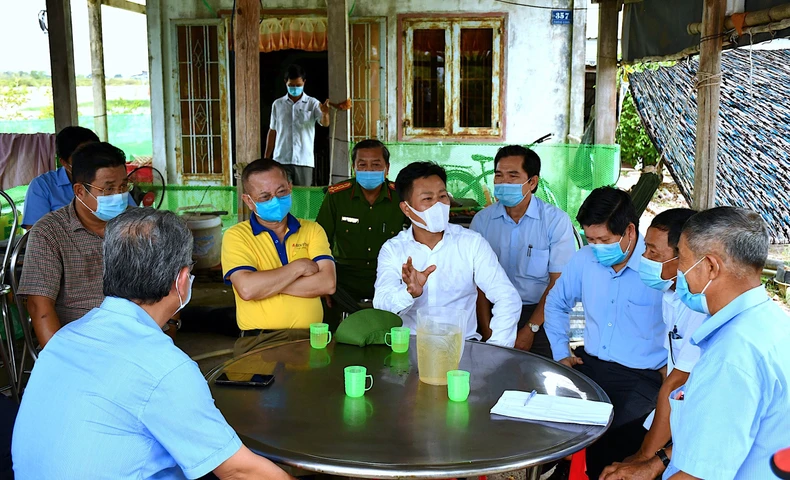 Nâng chất con tôm - cây lúa Cà Mau -0