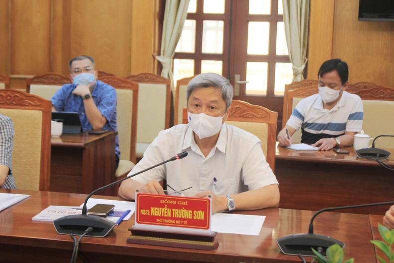 Cuộc chiến xét nghiệm thần tốc tại tâm dịch Bắc Giang -0