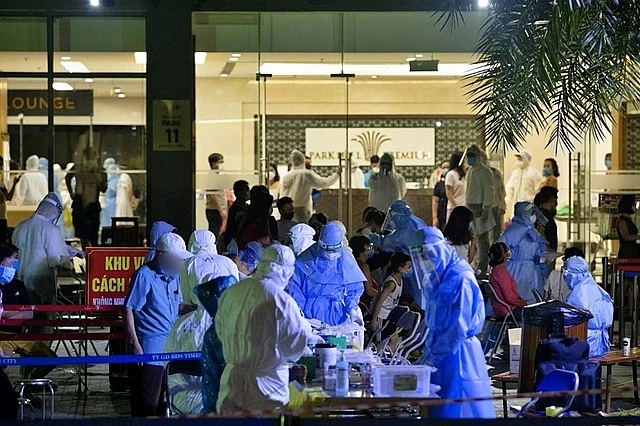 Hà Nội xét nghiệm Covid-19 cho hơn 7.000 người dân Times City -0