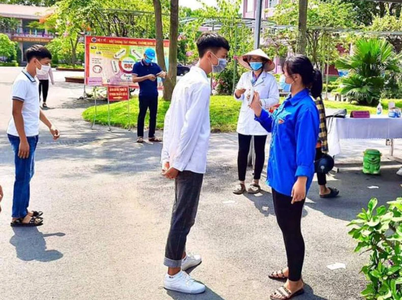 Hơn 13 nghìn thí sinh ở Quảng Ninh bước vào kỳ thi tuyển sinh lớp 10 -0