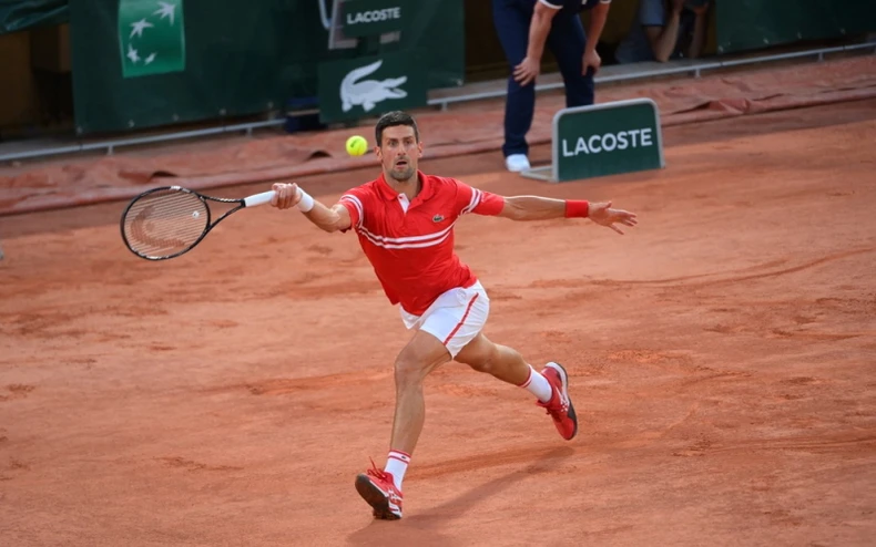 Roland Garros 2021: Nadal, Djokovic khởi đầu thuận lợi -0