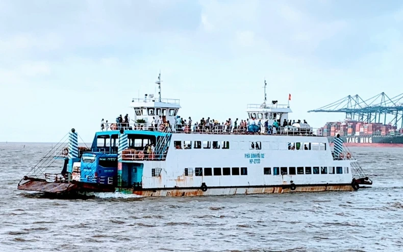 Di dời dân và thuyền bè khỏi vùng nguy hiểm của bão trước 19 giờ hôm nay -0