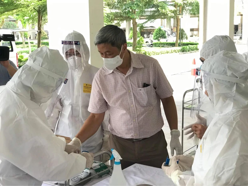 Việt Nam đặt mục tiêu đạt miễn dịch cộng đồng vào cuối năm 2021, đầu năm 2022 -0