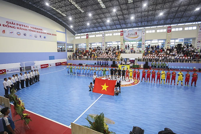 Kịch tính những vòng đua cuối cùng -0