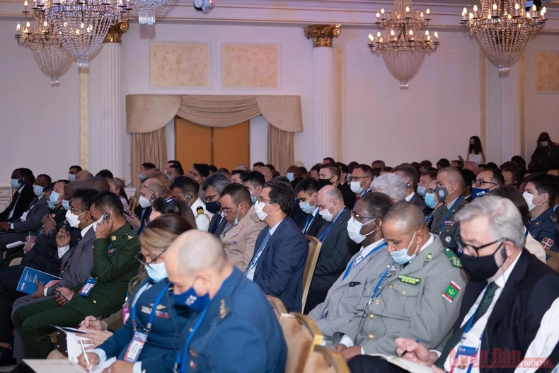 Tổng thống Nga V. Putin kêu gọi thế giới hợp lực vì an ninh toàn cầu -0