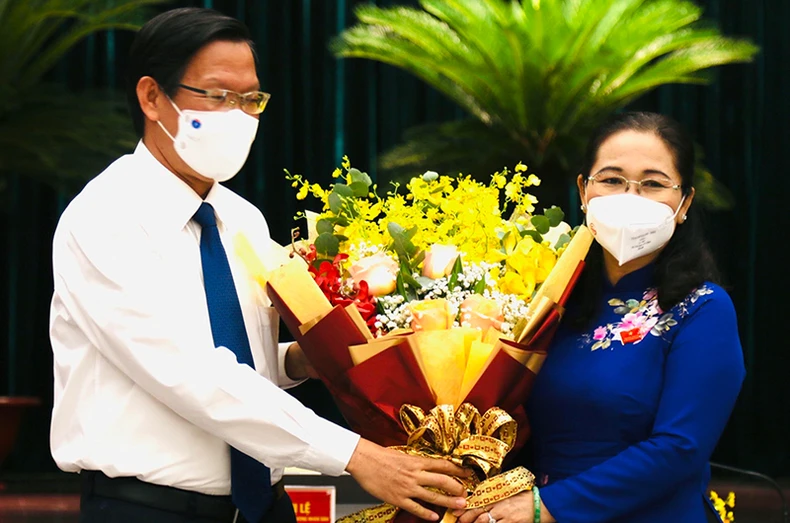 Đồng chí Nguyễn Thành Phong tái đắc cử Chủ tịch Ủy ban nhân dân thành phố Hồ Chí Minh -0
