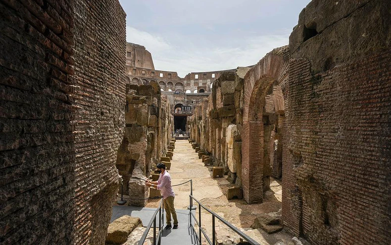 Đấu trường Colosseum mở cửa phần ngầm đón du khách thăm quan -0