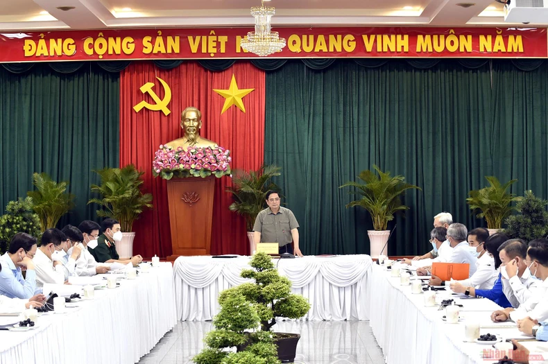 Thủ tướng: Đồng Nai dứt khoát không để dịch lây lan vào khu công nghiệp, thực hiện bằng được mục tiêu kép -0