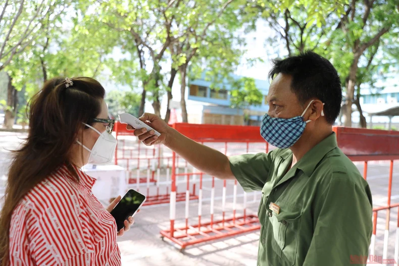 5dien_tap_thi_THPT_quoc_gia_202-1624856618610.jpeg