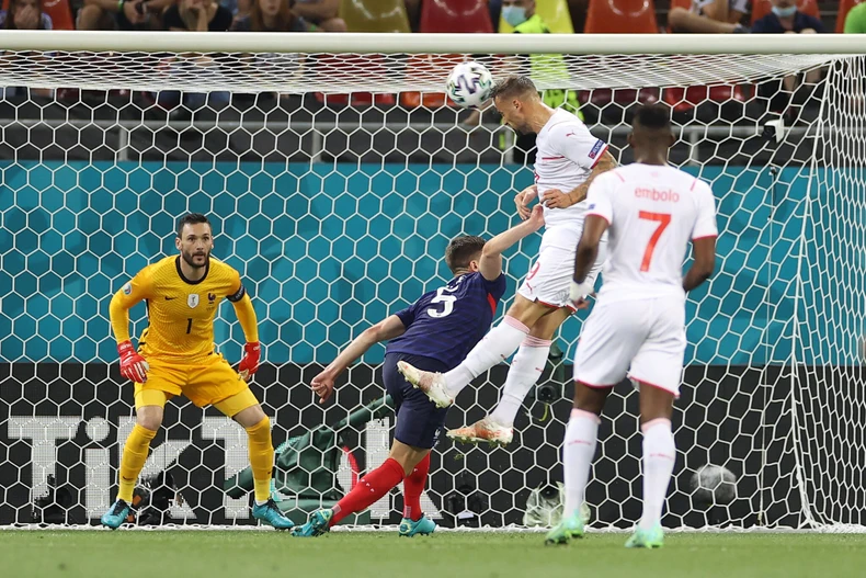 Thắng kịch tính luân lưu, Thụy Sĩ loại Pháp tiến vào tứ kết Euro 2020 -0